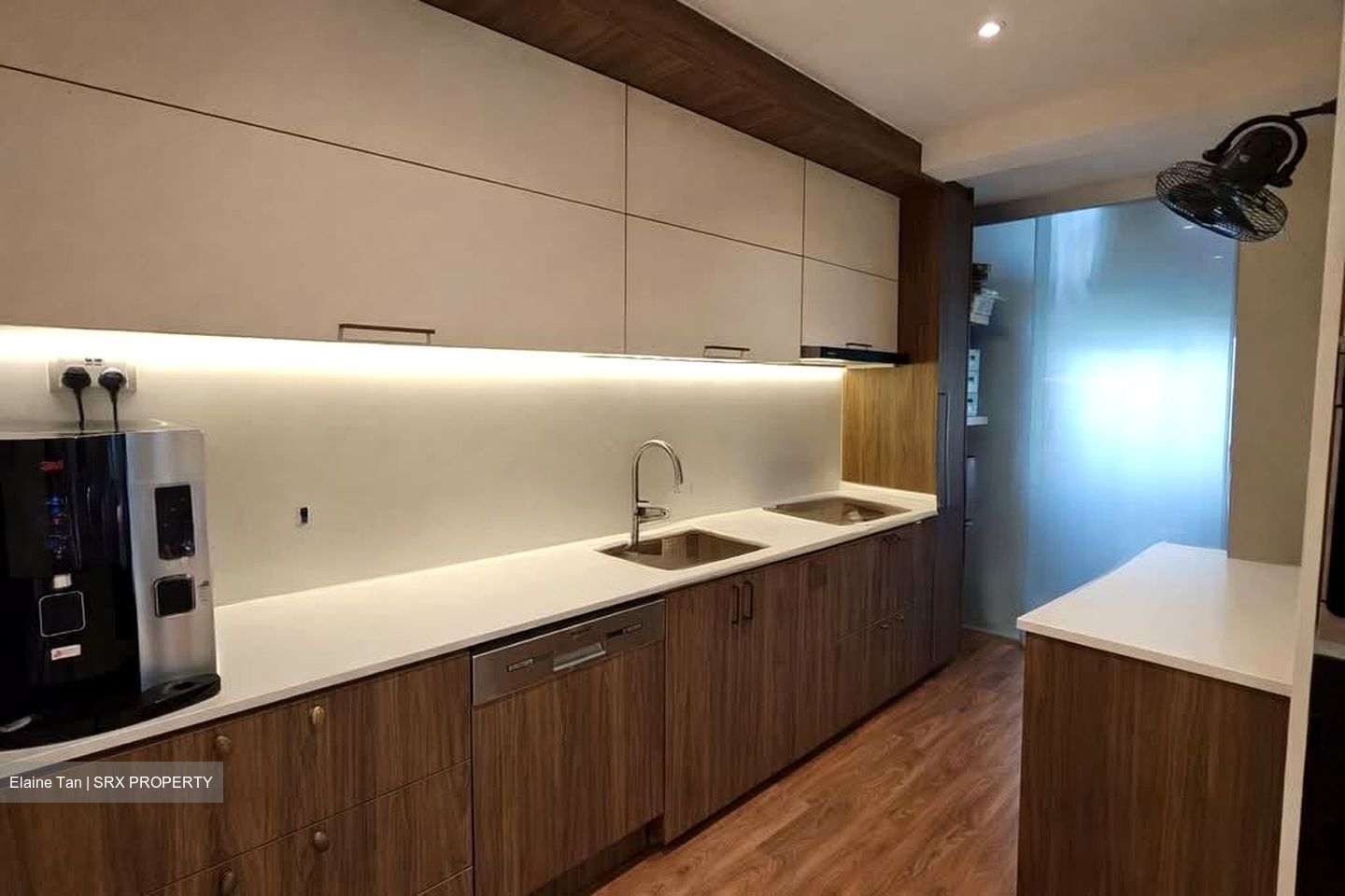 Holland Road (D10), Condominium #548949741